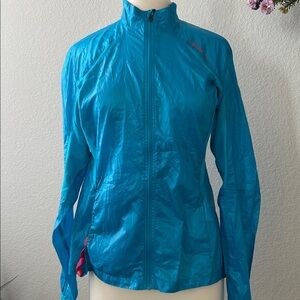 Craft Biking Running Hiking Wind Breaker.